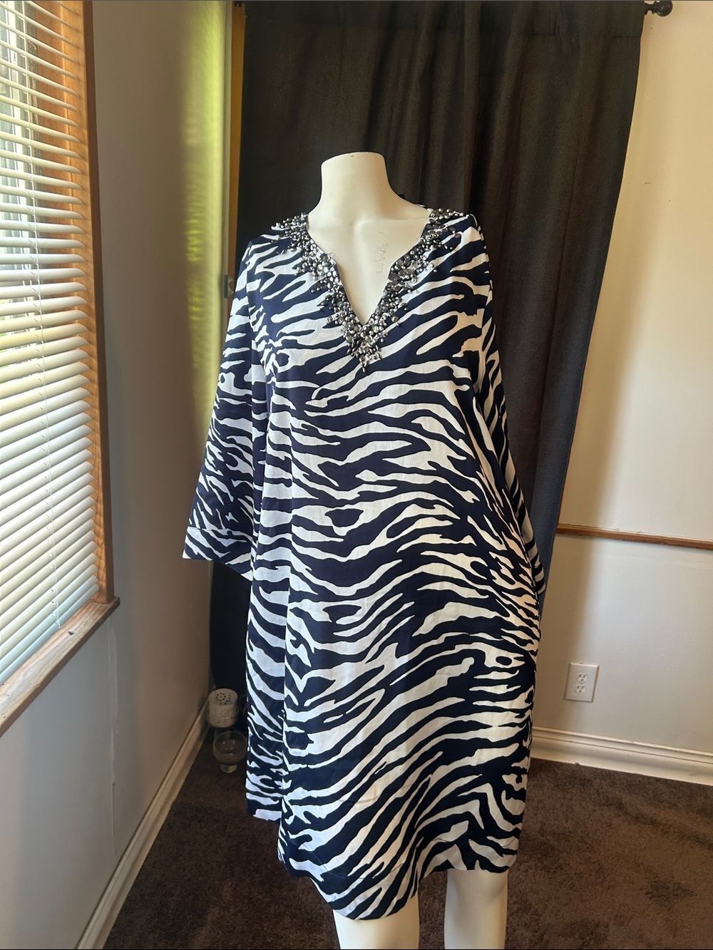 Dennis by Dennis Basso Navy Blue & White Zebra Print V-Neck Dress